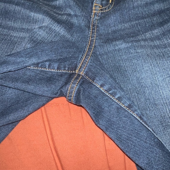 Torrid Classic Skinny Jean — Vintage Stretch Dark Wash - Picture 6 of 9